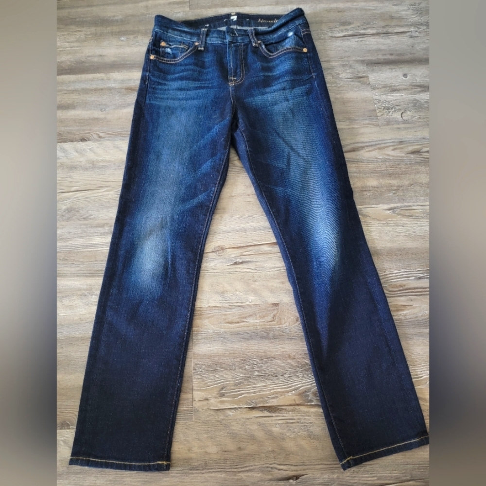 7 for all Mankind Kimmie Crop Jean Size 26